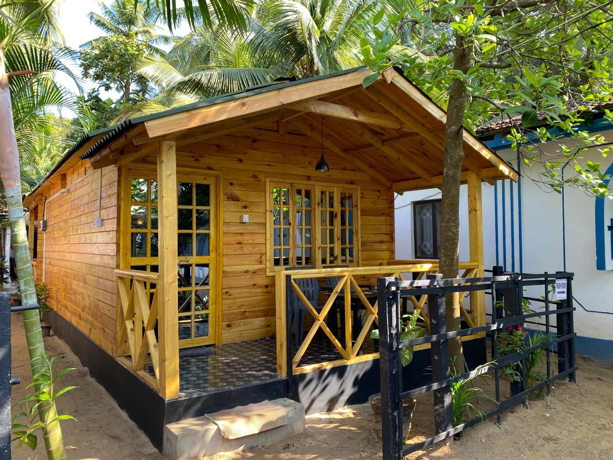 Chill Out Jasmine Restaurant Bar Rooms Palolem Dış mekan fotoğraf